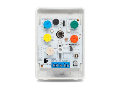 PD2250 PIR sensor med akustisk detektor og lyssensor